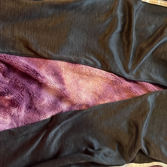 Size 14-16 large boys - Picture 2 of 3